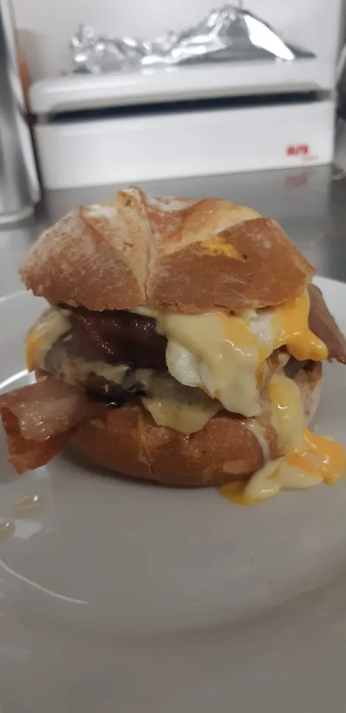 Menu_Hamburgueseria estacion los hermanos_Sestao_image_7