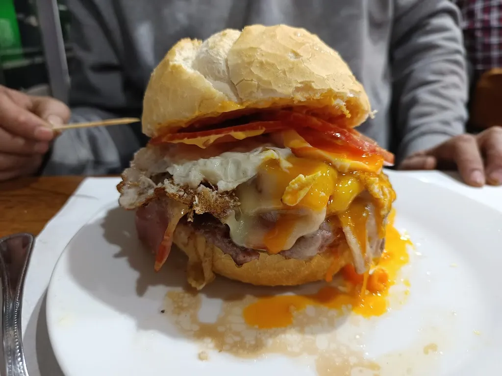 Hamburgueseria estacion los hermanos_Sestao_slider_image_3