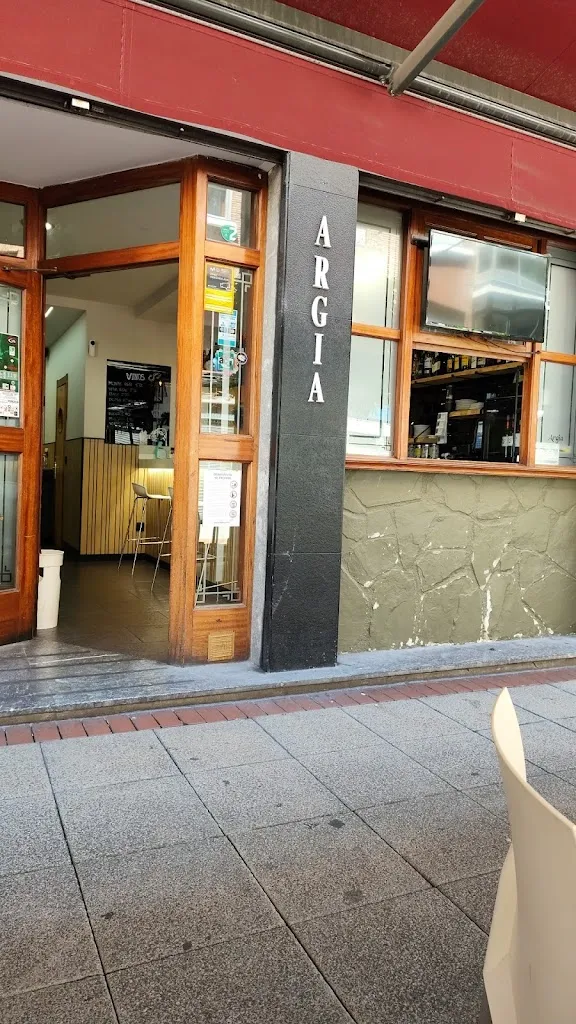 Pedro F_Restaurante Chino Mandarin_Sestao_review