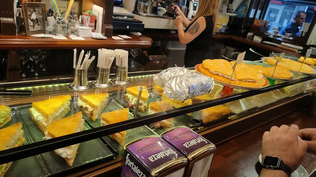 J. Sor_Bar Mayte_Sestao_review