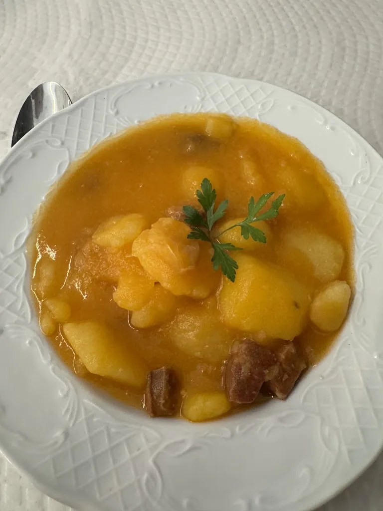 T K_Restaurante Badila_Albillos_review