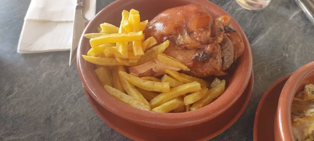 Menu_RestoBar La Cucaña_Aguas Cándidas_image_8