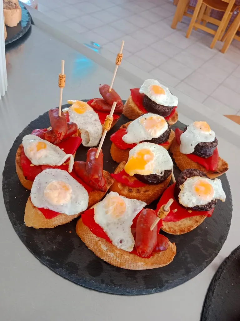 Menu_Bar-Restaurante Las Piscinas_Aguas Cándidas_image_7