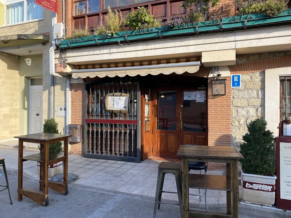 Restaurante Asador la Antigua restaurant in Alfoz de Quintanadueñas