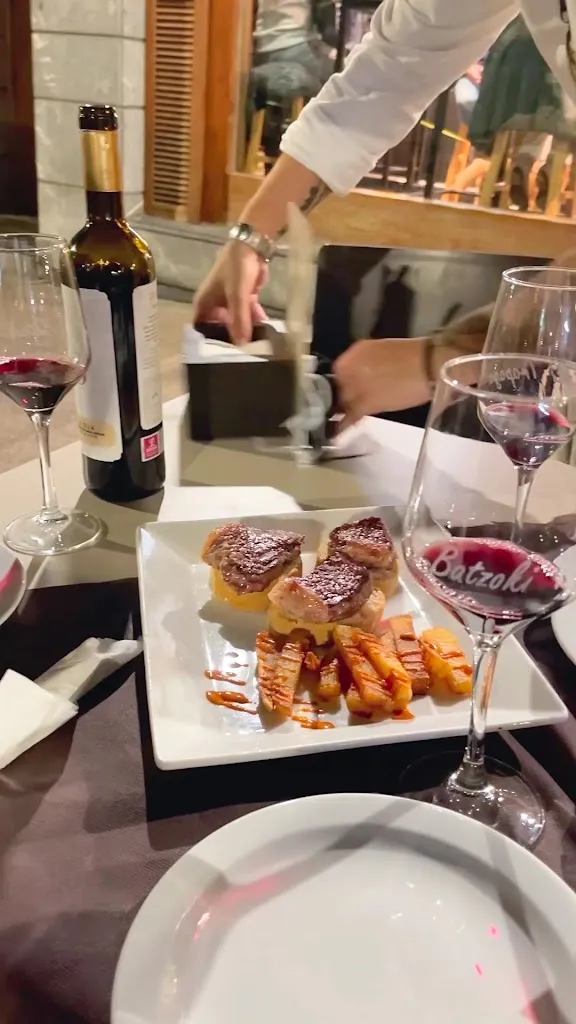 Trapagarango Batzokia_Valle de Trápaga-Trapagaran_slider_image_2