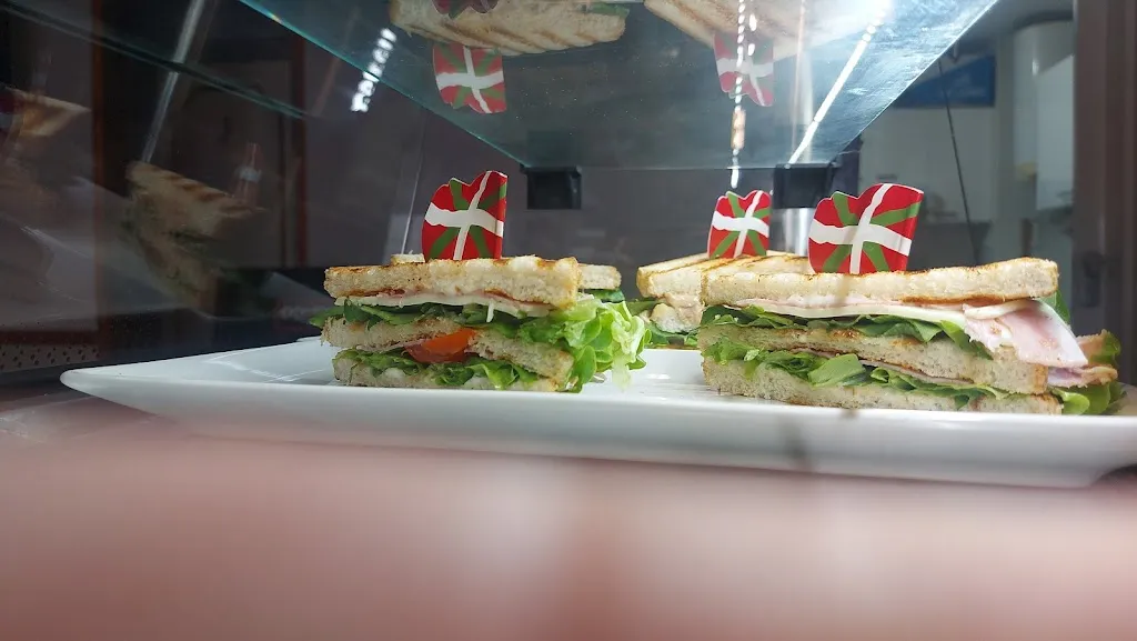 Menu_Gure EtxeaTrapagaran_Valle de Trápaga-Trapagaran_image_6