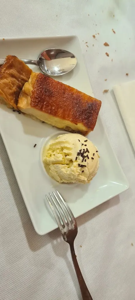 Menu_Xantares by Nel_Santa Comba_image_5