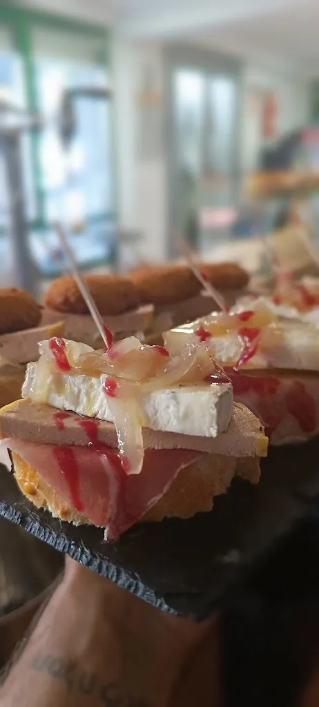 Menu_Mesón Gernikako_Valle de Trápaga-Trapagaran_immagine_2