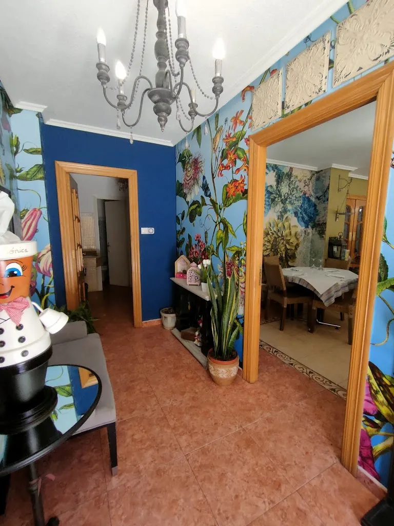 Mónica Restaurante_Alfoz de Bricia_slider_image_3