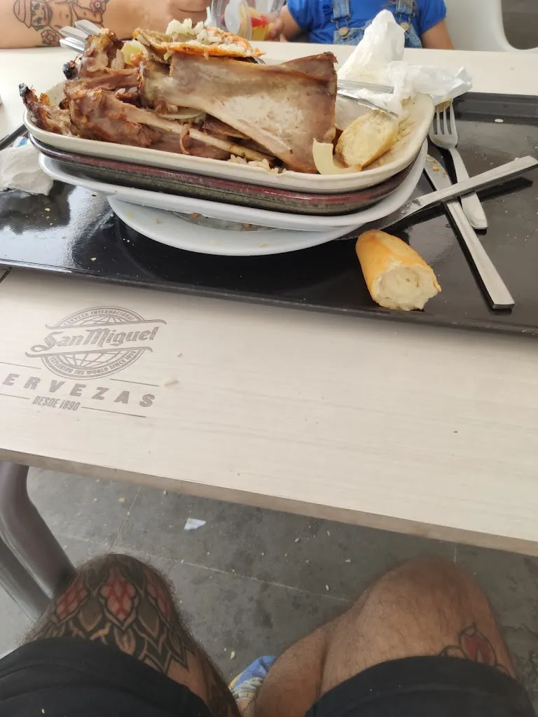 Menu_Área de Servicio Desfiladero La Pausa - Sentido Norte_Ameyugo_image_7