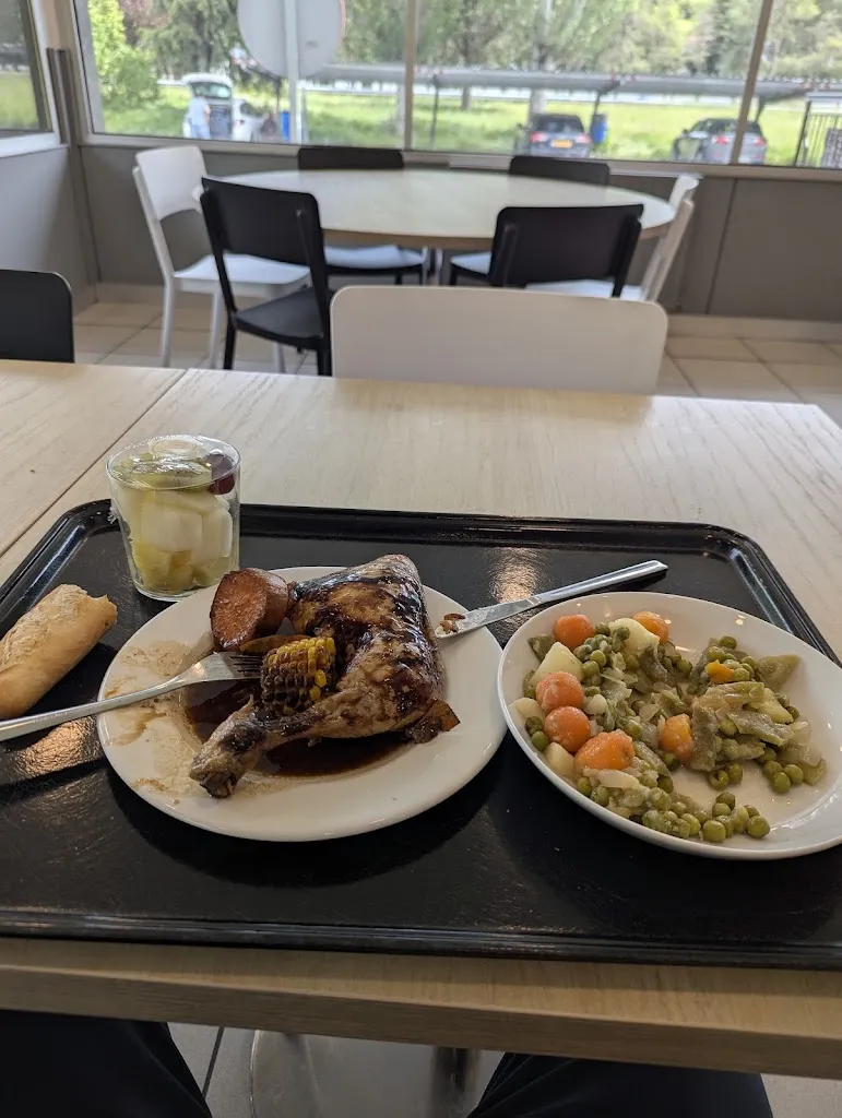 Área de Servicio Desfiladero La Pausa - Sentido Sur_Ameyugo_slider_image_2