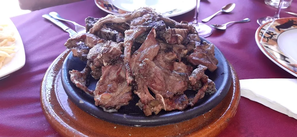 J DA_Palacio de Alcubilla_Arandilla_recensione