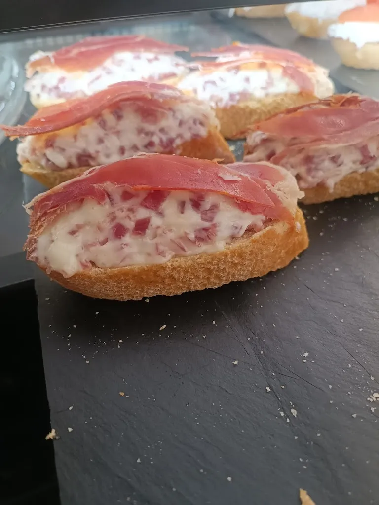 Menu_Bar Restaurante Las campanas . Cantina de Quintanapalla_Alcocero de Mola_image_7