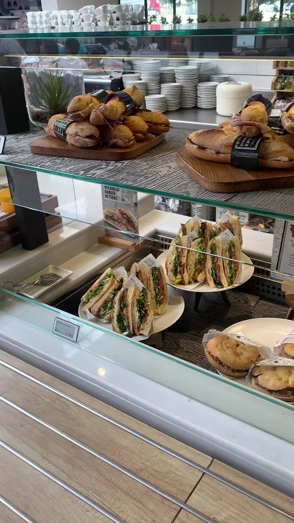 Área de Servicio Quintanapalla La Pausa_Alcocero de Mola_slider_image_2