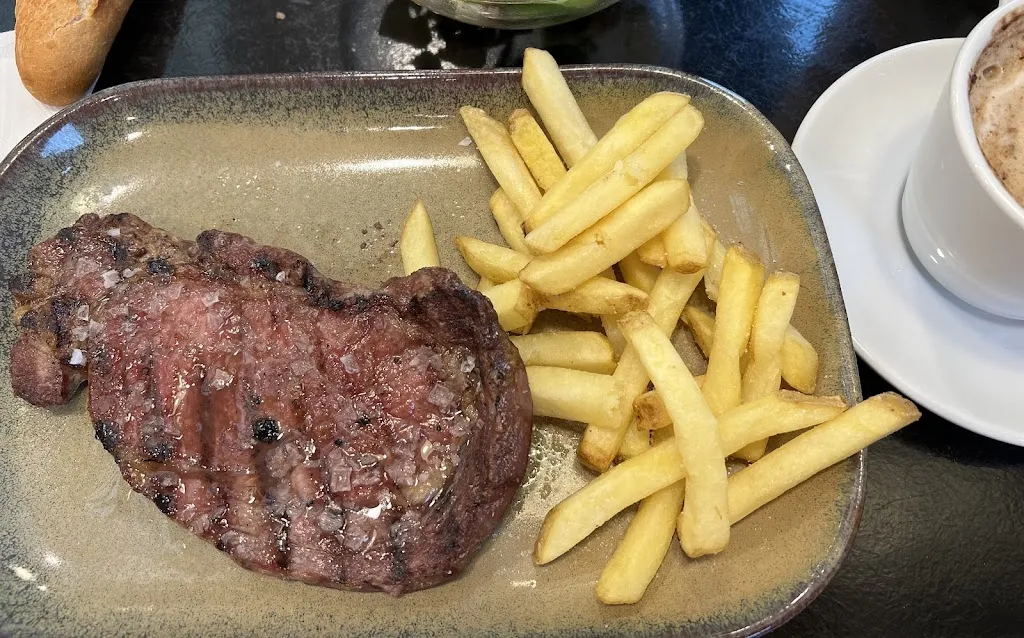 Área de Servicio Quintanapalla La Pausa_Alcocero de Mola_slider_image_3