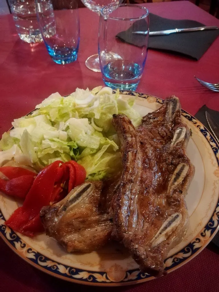 Restaurante Mesón Las Cuevas_Alcocero de Mola_slider_image_2