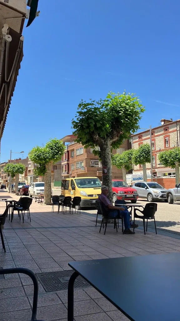 Philipp H._La Italiana_Alcocero de Mola_review