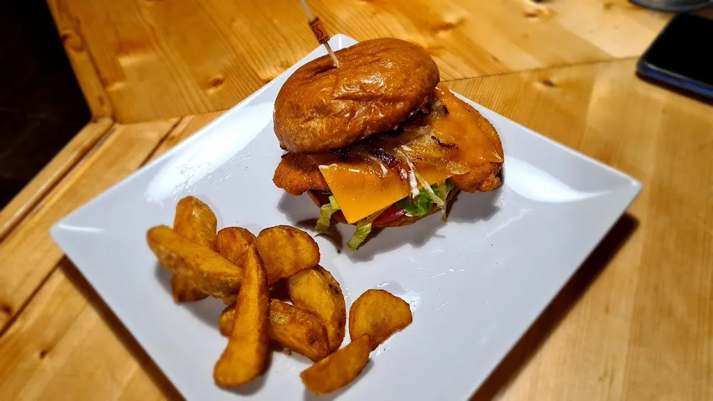 Taberna de Rubena restaurant in Alcocero de Mola