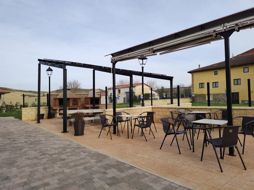 Taberna del pueblo_Alcocero de Mola_slider_image_1