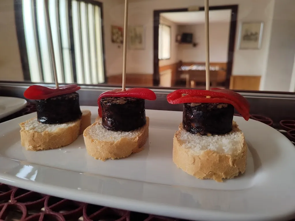 Taberna del pueblo_Alcocero de Mola_slider_image_2