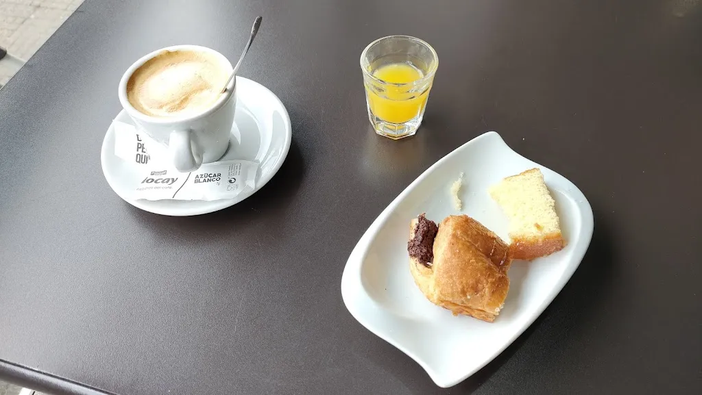 Menu_Cafeteria REYVA_Val do Dubra_image_2