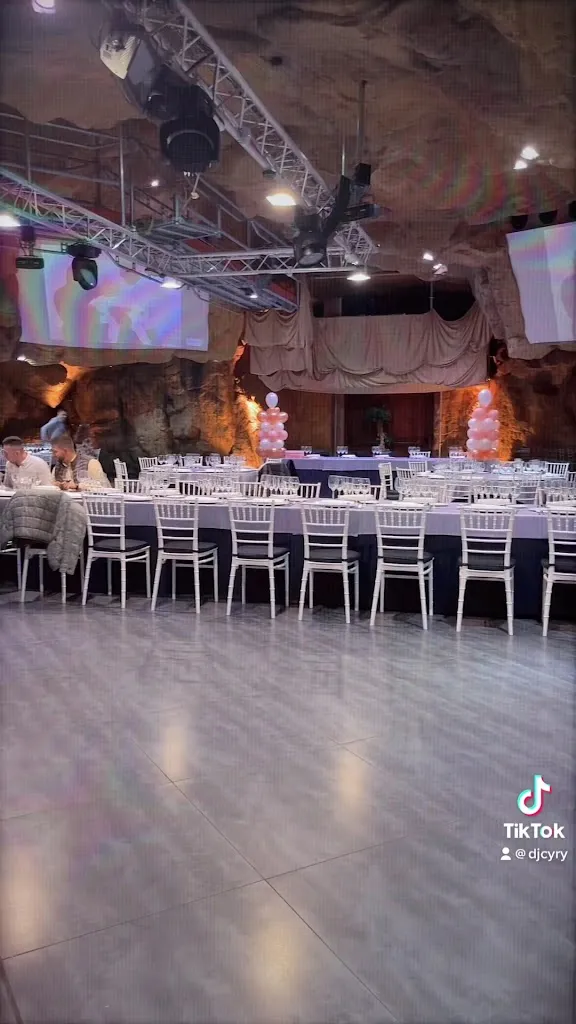 Coco Atapuerca_Atapuerca_slider_image_2