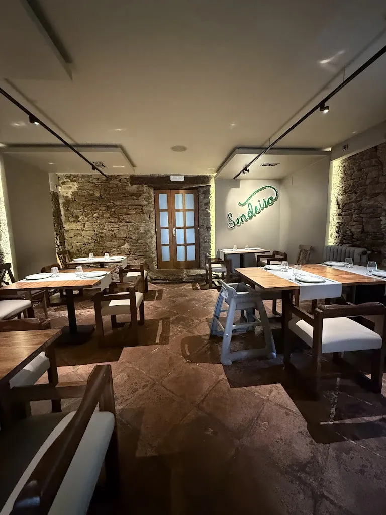 O Sendeiro_Santiago de Compostela_slider_image_3