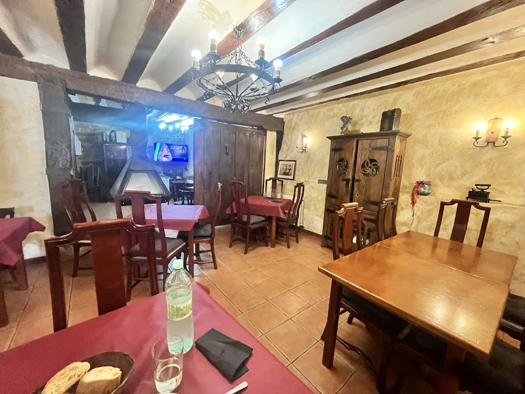 BAR RESTAURANTE PAPASOL ristorante a Atapuerca