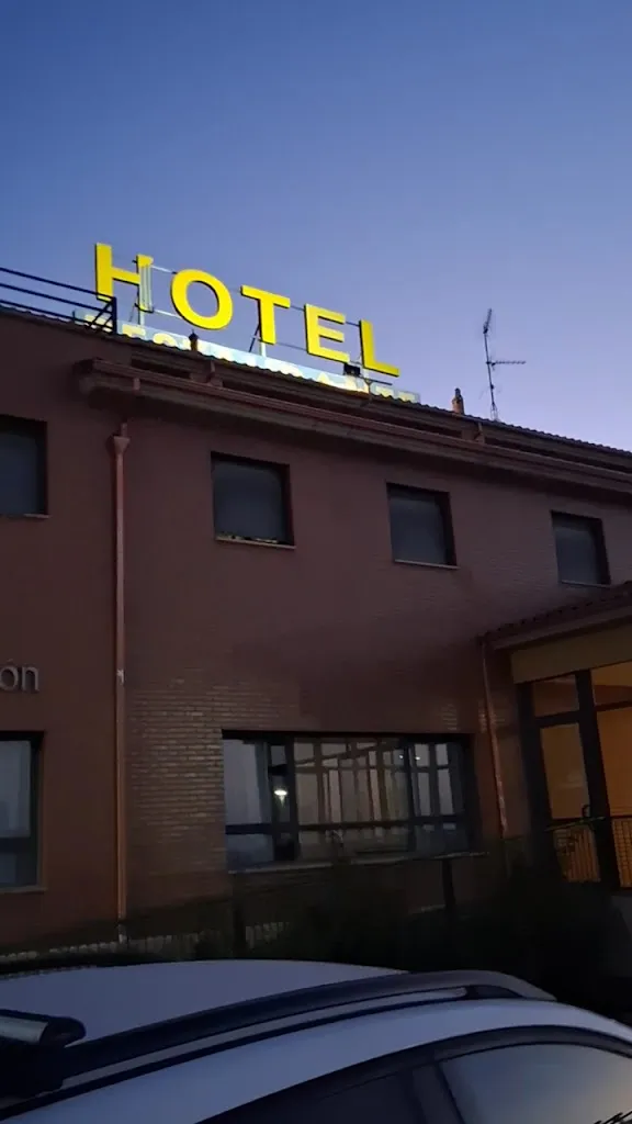 Restaurante Mirador del Arlanzón_Balbases Los_slider_image_2