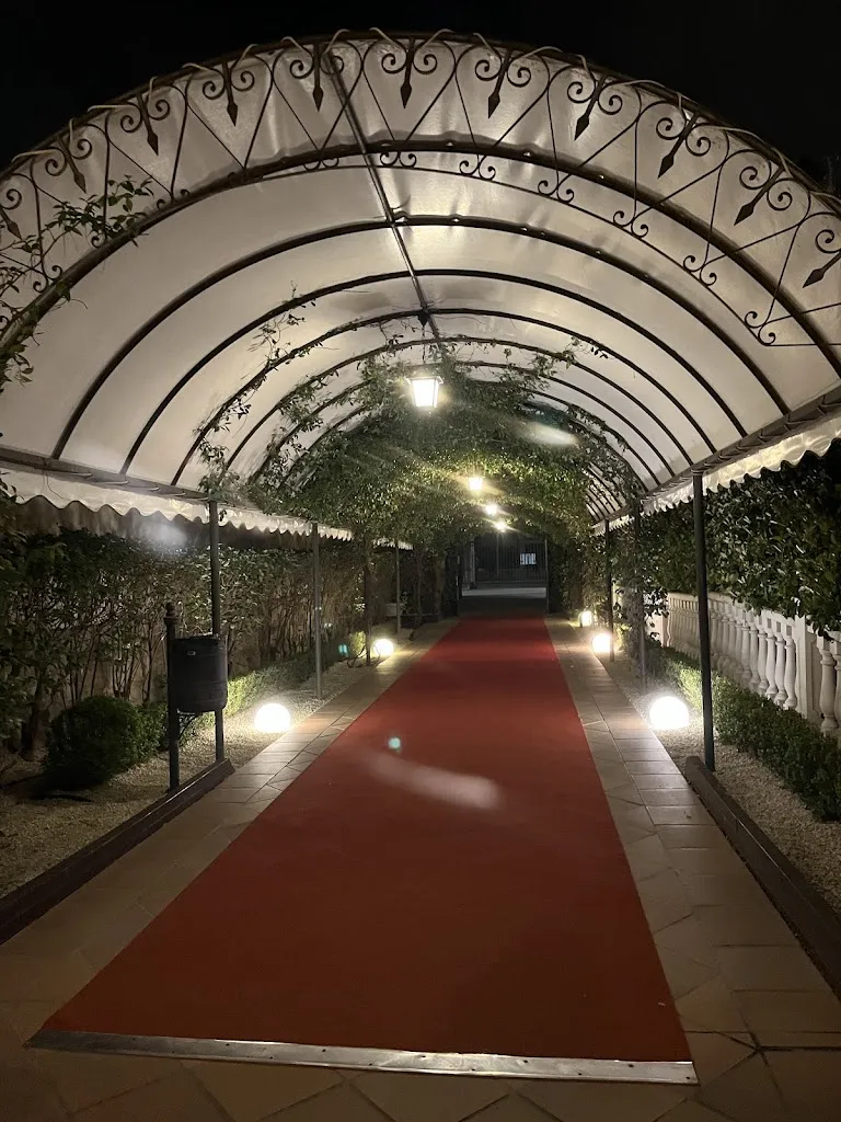 Malyssa “MoMo” Schielke_Fuentearcos_Arcos_review