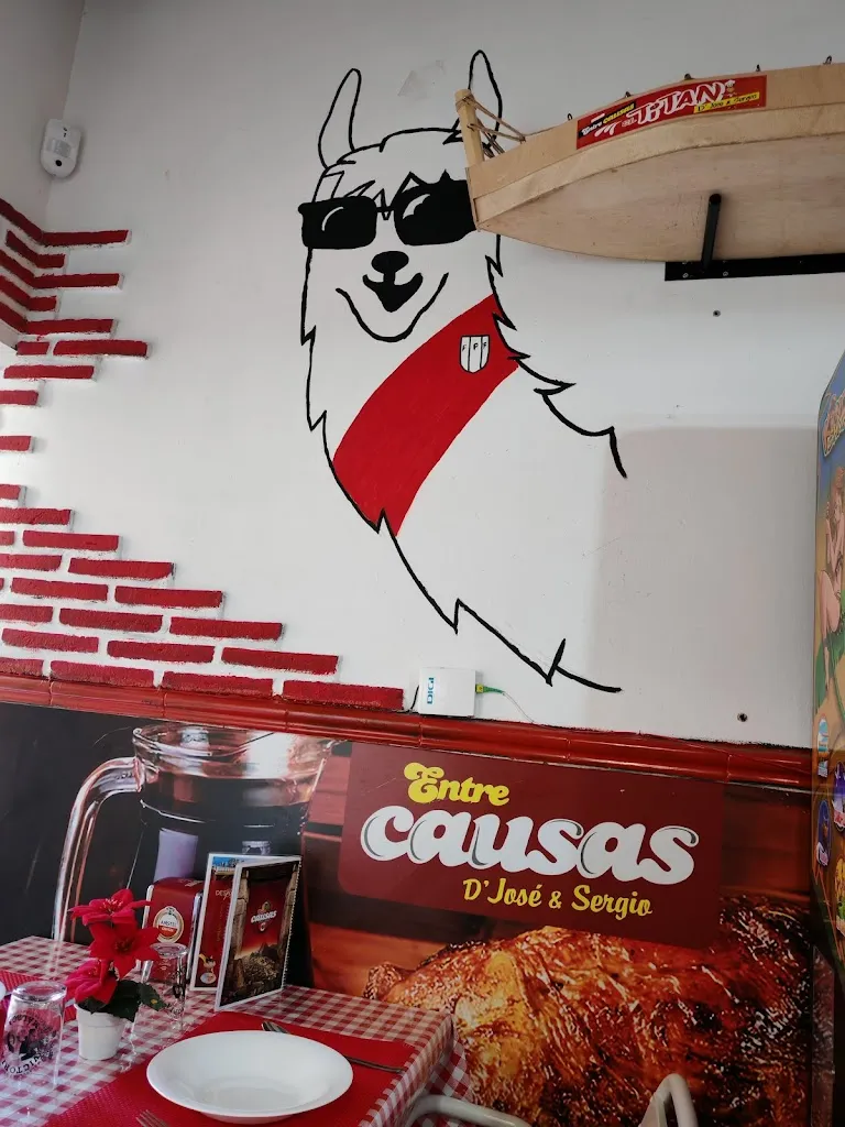 Sergio Quiñones_Entre Causas de José y Sergio_Arcos_review