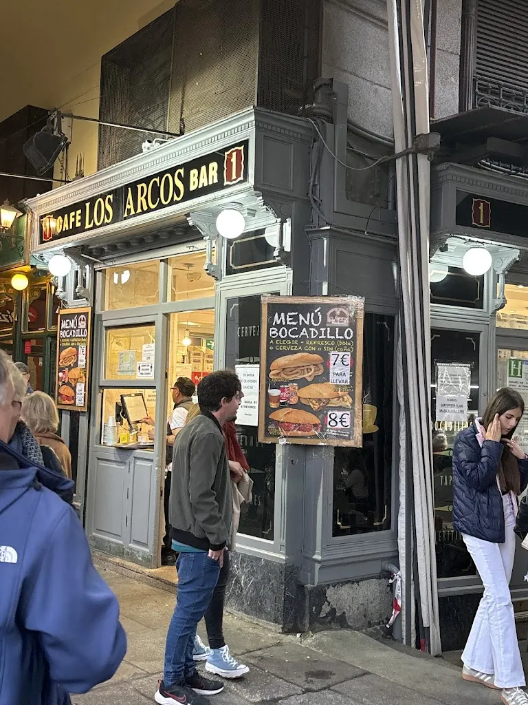 Bar Los Arcos restaurant in Arcos