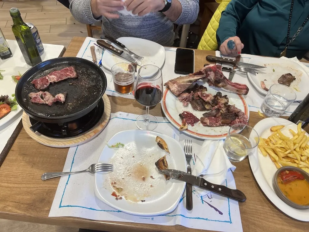 Jakub Jeznach_Restaurante El Pedroso_Barbadillo del Mercado_review