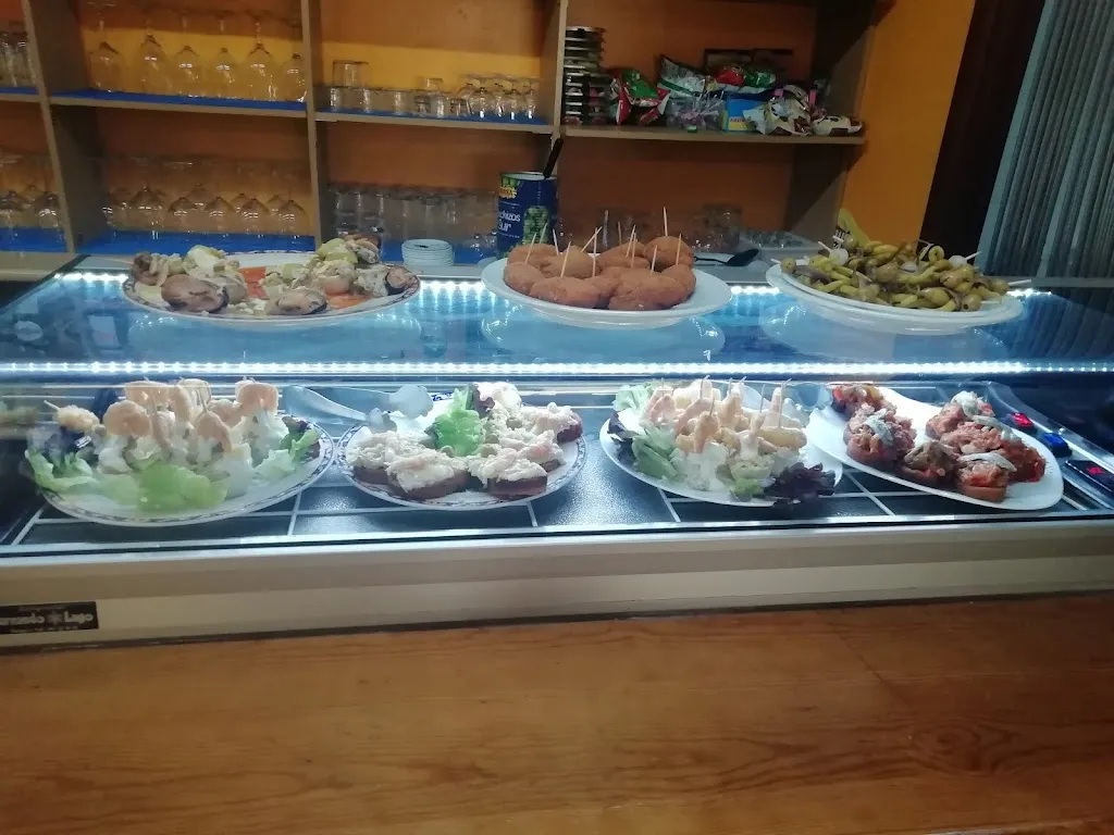 BAR FUMISS_Barbadillo del Pez_slider_image_1