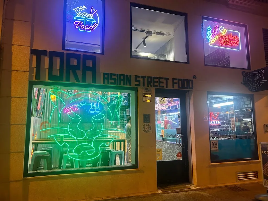 Tora Street Food_Barrio de Muñó_slider_image_1