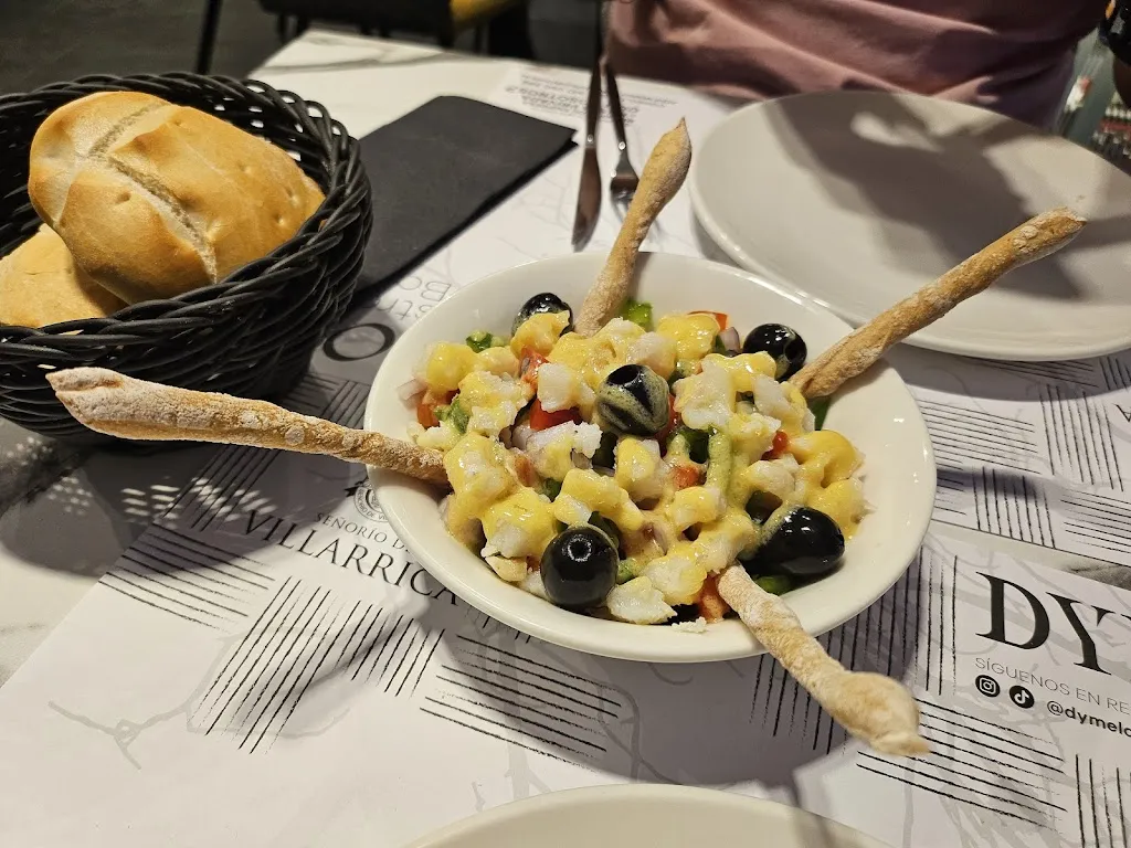 Menu_DYMELO Gastro & Bar_Barrio de Muñó_image_7