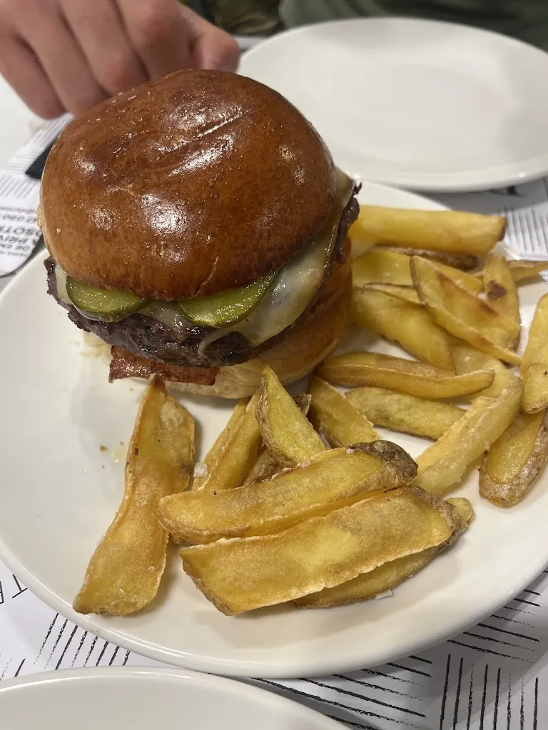 Menu_DYMELO Gastro & Bar_Barrio de Muñó_image_8