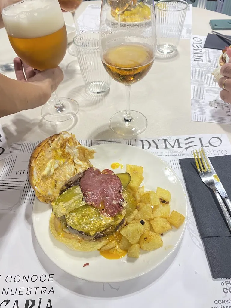 Riccardo Conci_DYMELO Gastro & Bar_Barrio de Muñó_review