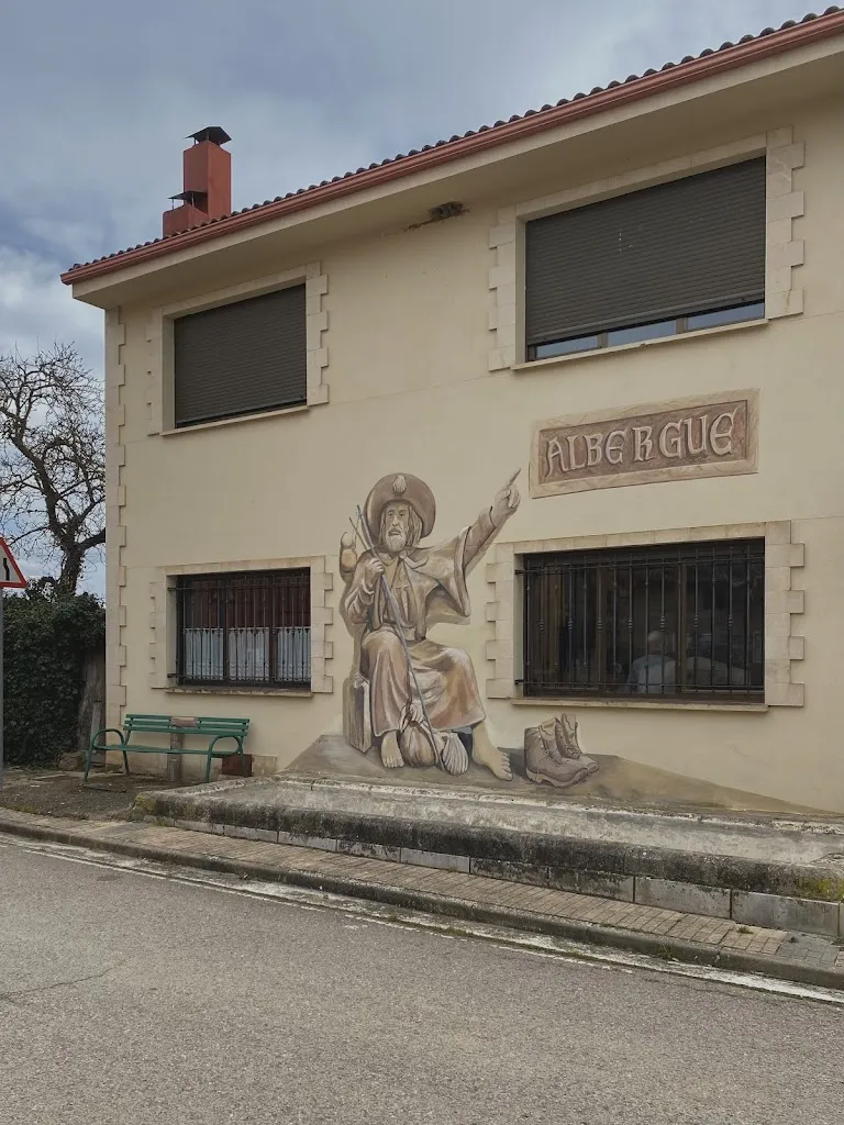 Joana Linkutė_Albergue Camino de Santovenia_Barrios de Colina_review