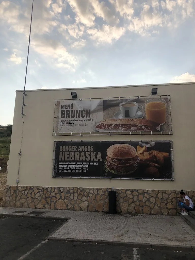 Menu_Área de Servicio Briviesca Como - Sentido Norte_Bañuelos de Bureba_image_2