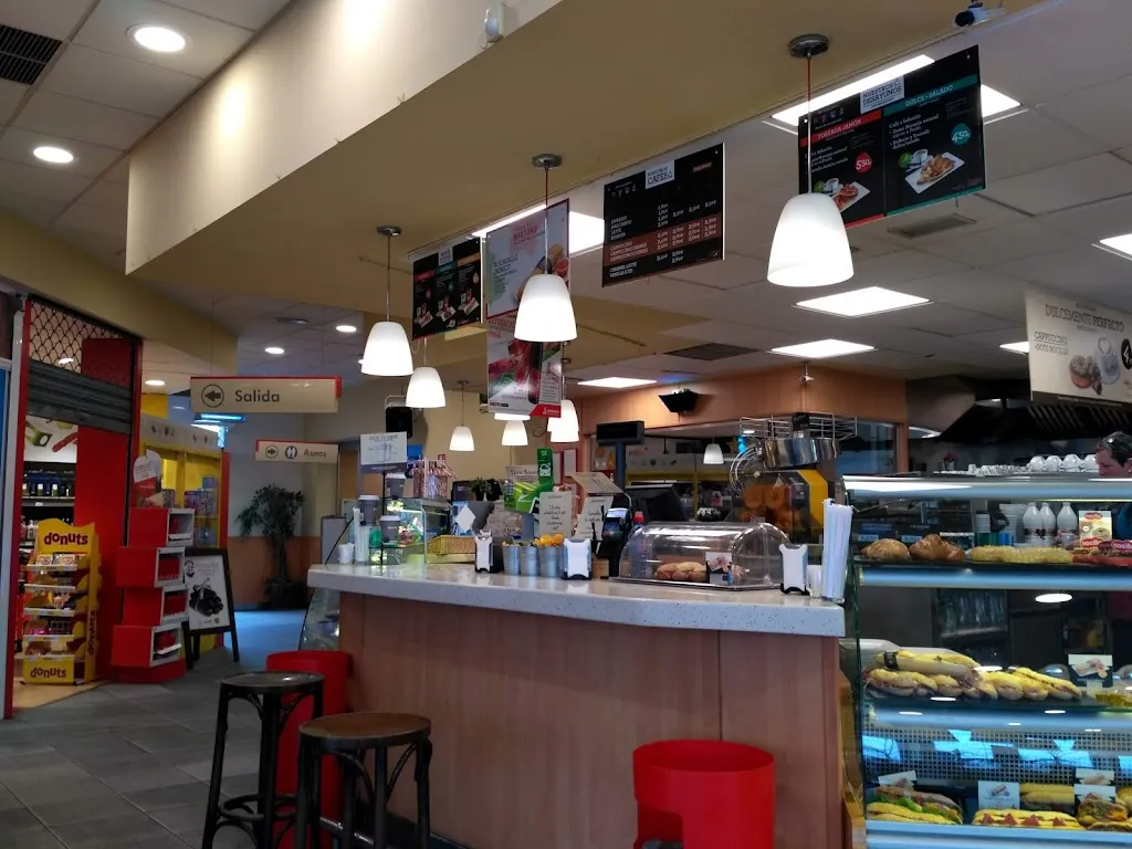 Gerardo Herrera Alonso_Área de Servicio Briviesca Como - Sentido Norte_Bañuelos de Bureba_review