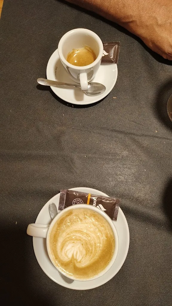 Caroline Dolieslager_Bar El Descanso_Bañuelos de Bureba_recensione