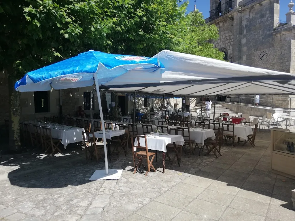 Bar Restaurante_Barrios de Bureba Los_slider_image_1