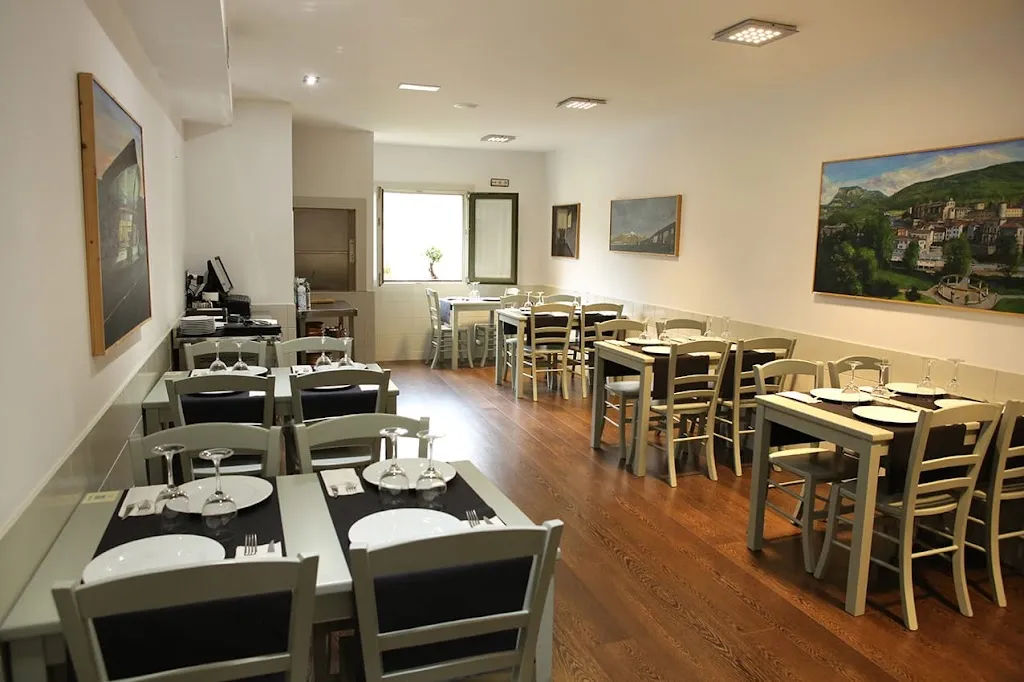 Ñ - RESTAURANTE DE OÑA_Barrios de Bureba Los_slider_image_1