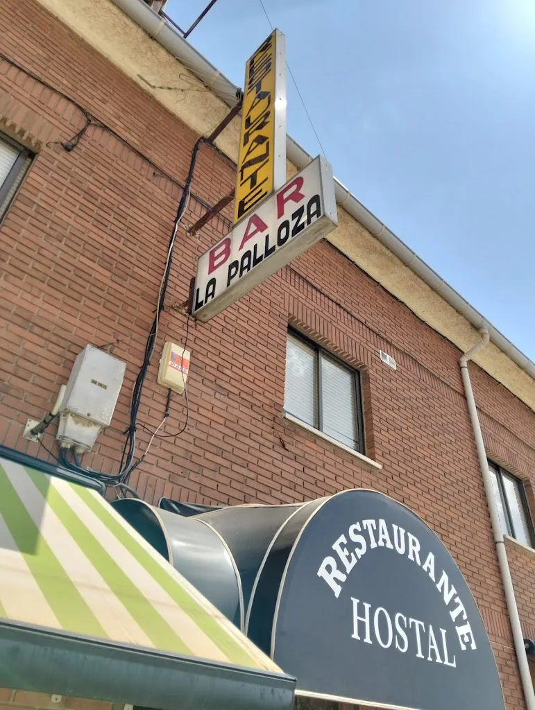 Ricardo Barbero_Hostal La Palloza_Belbimbre_review