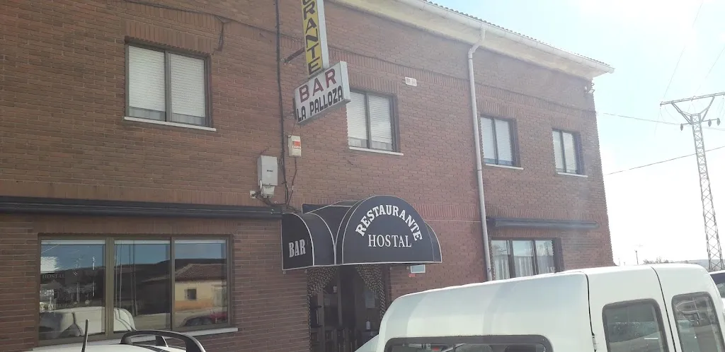 Andres Vol_Hostal La Palloza_Belbimbre_review