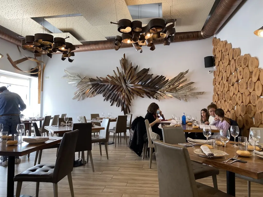 Juan Navas_El 51 del Sol_Aranda de Duero_review