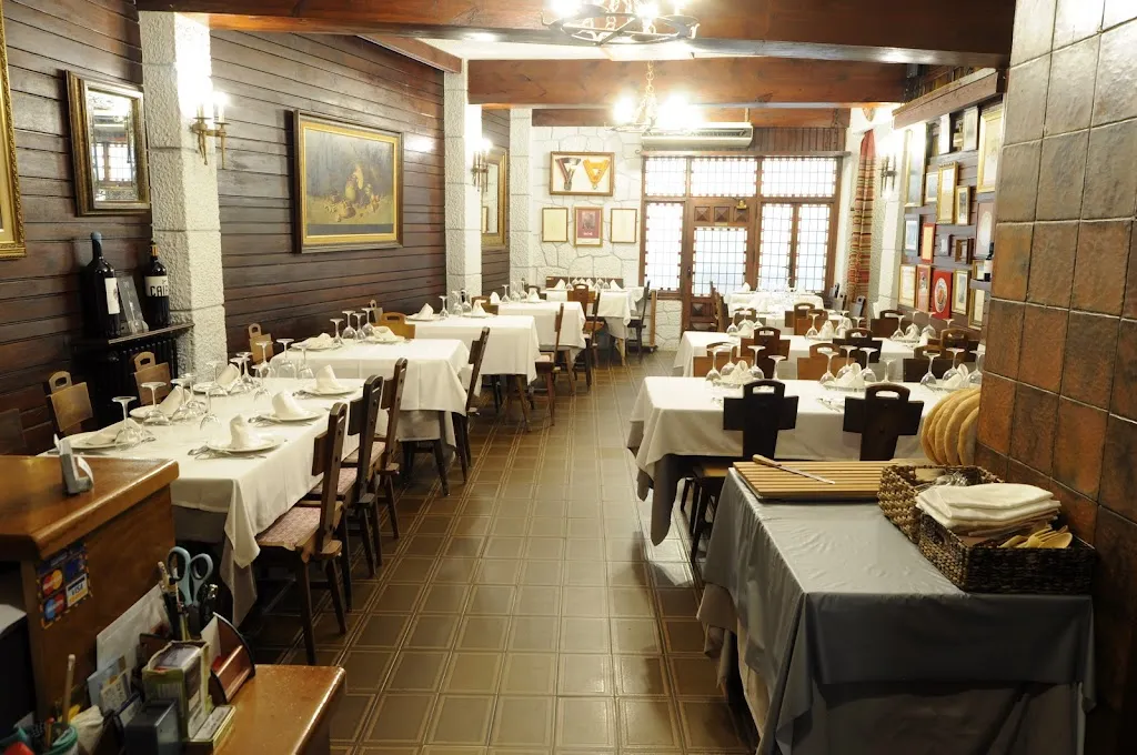 Restaurante Asador "Casa Florencio" | Horno de leña restaurant in Aranda de Duero