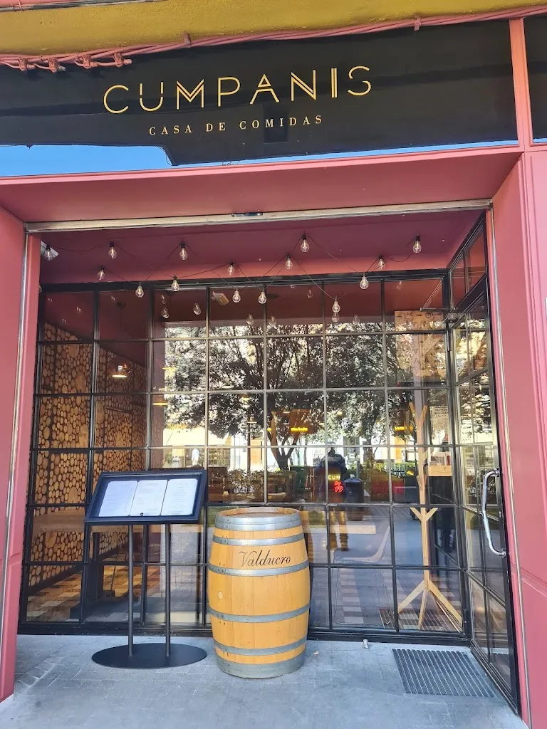 Restaurante Cumpanis - Casa de Comidas restaurant in Aranda de Duero