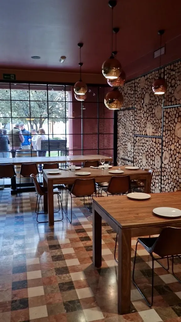 Restaurante Cumpanis - Casa de Comidas_Aranda de Duero_slider_image_2